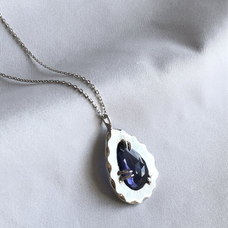 ローズカット　雫の アイオライト　Silverネックレス