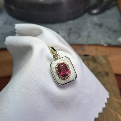 1.90ct 非加熱大きめピンクトルマリン K18&シルバーネックレス