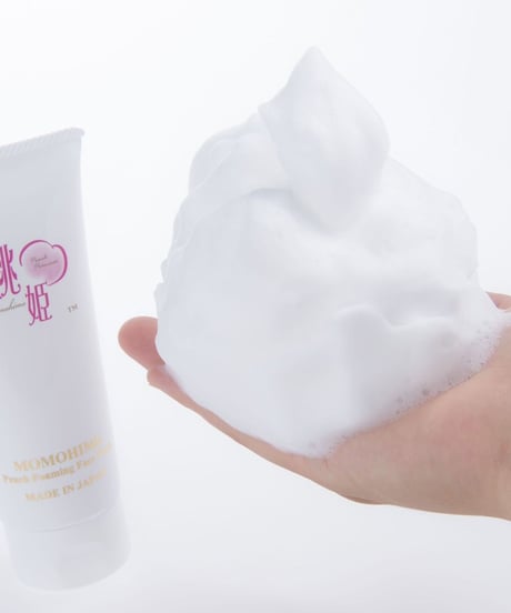 Momohime Peach Foaming Face Wash