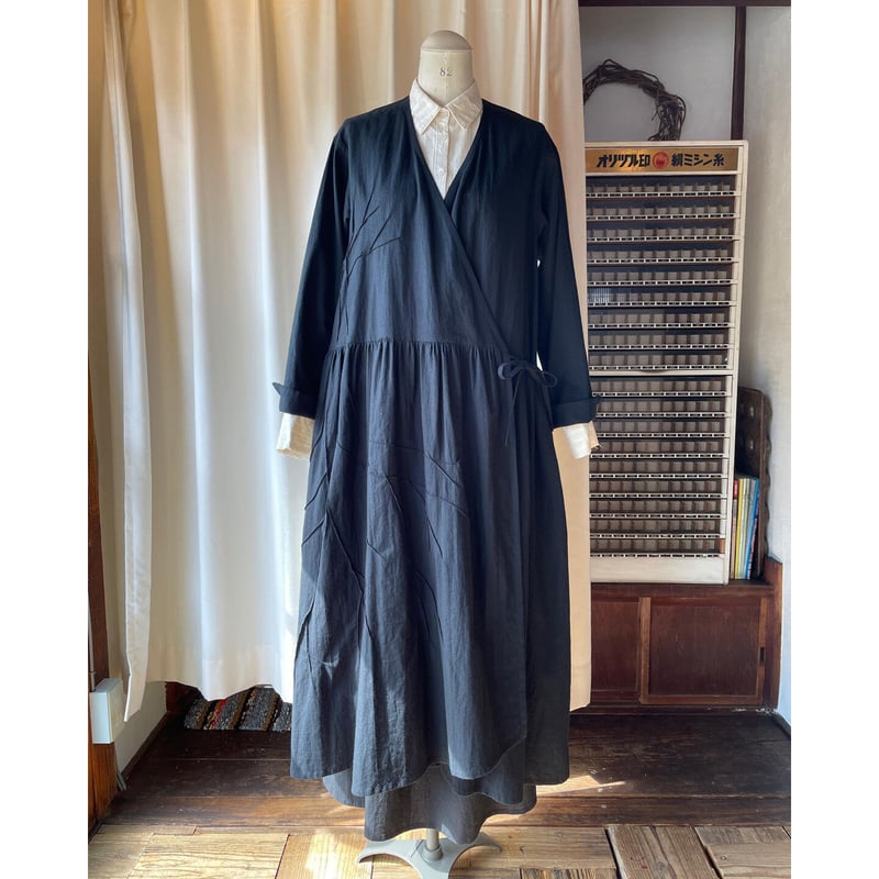 ピンタックアート】カシュクールワンピース ブラック | 福月洋装店 