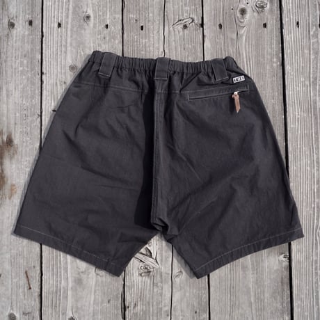 「THE UNION」THE FABRIC / Hunter Shorts  / color - BLACK