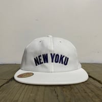 「THE UNIIN」NEW YOKU  "ON-RE" LAEGUE CAP - "JANKEES" WHITE