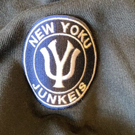 「THE UNIIN」NEWYOKU Junkies / color - BLACK