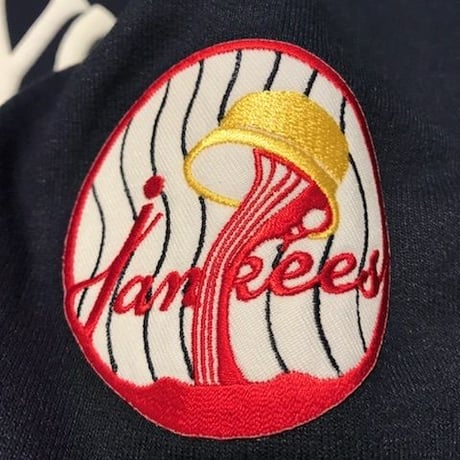 「THE UNIIN」NEW YOKU Jankees SWEAT / color - NAVY