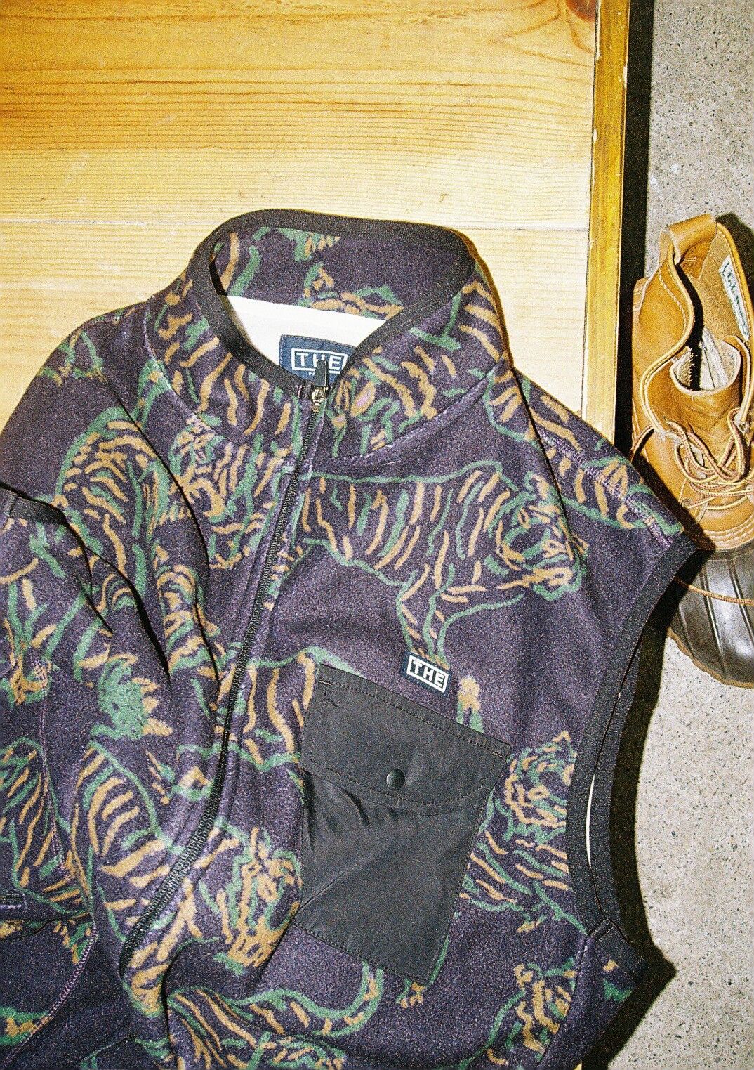 THE UNION」THE FABRIC / TIGER FLEECE VEST / col THE UNION」THE FABRIC / TIGER FLEECE VEST / col