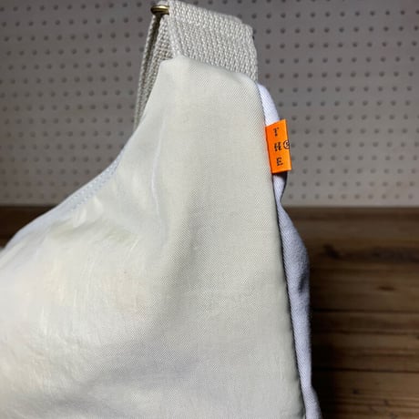「THE UNION」THE COLOR / KATANA BAG / color - IVORY