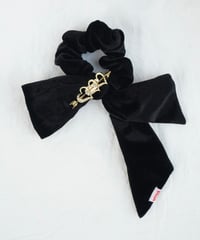 Velours scrunchie