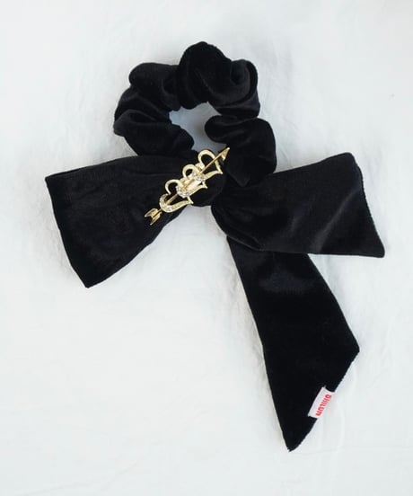 Velours scrunchie