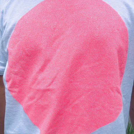 【スドウ図画工作/スドウPユウジ】粒画 TEE(ホワイト/蛍光ピンク)