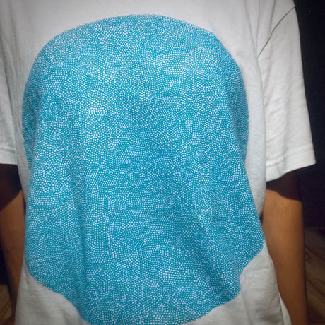 【スドウ図画工作/スドウPユウジ】粒画 TEE(ホワイト/蛍光ブルー)