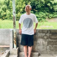 【スドウ図画工作/スドウPユウジ】粒画 TEE(バニラホワイト/ダークグレー)