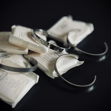 【special price】maison margiela sliver logo bracelet + soap