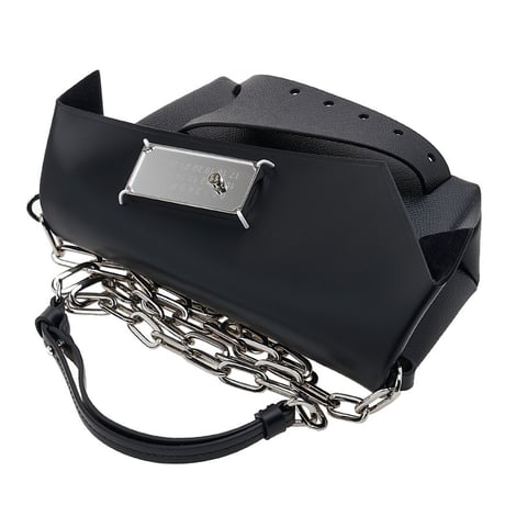 margiela snatched leather shoulder bag black