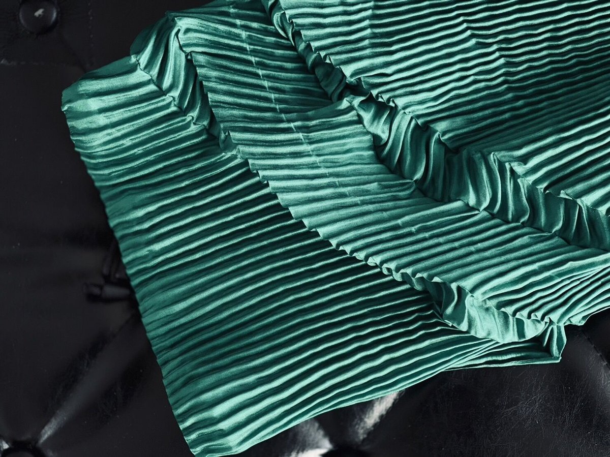 新品 issey miyake pleats bag green | requality