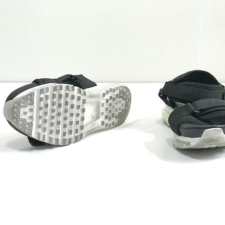 kitsch objet air sandals