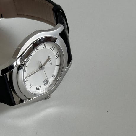 gucci dress watch