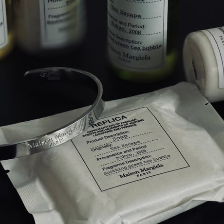 新品 maison margiela sliver logo bracelet  soap