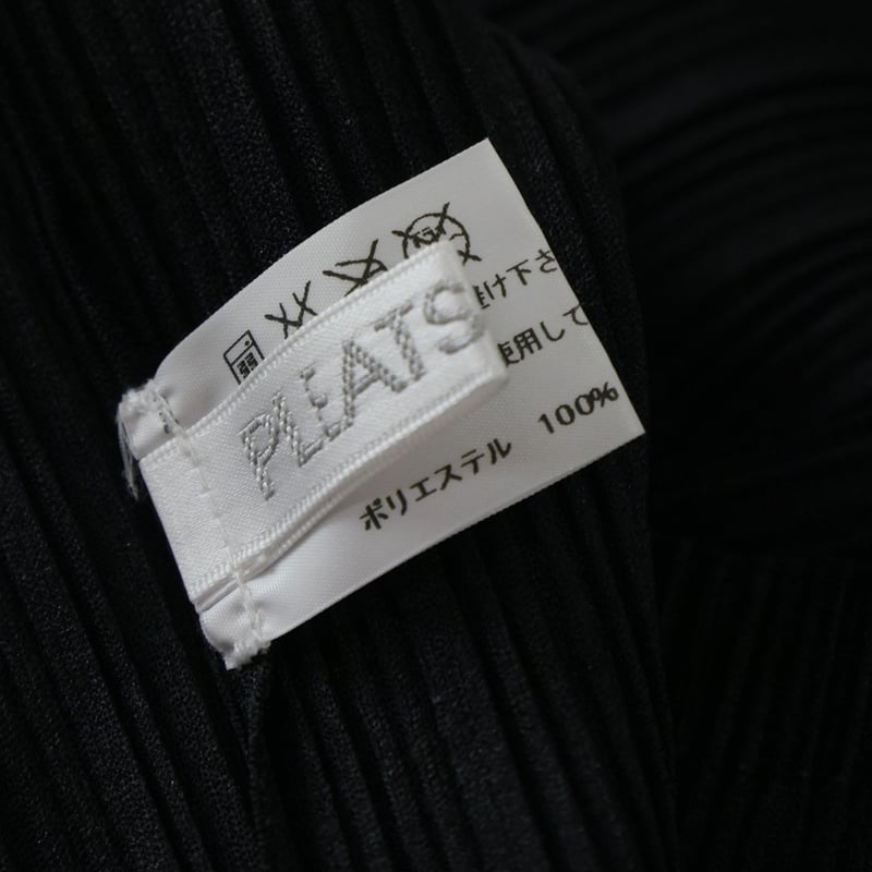 PLEATS PLEASE イッセイミヤケ　 ネックウォーマー 未使用 Issey miyake pleats neck warmer | requality