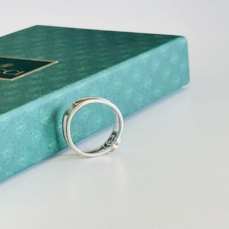 gucci "interlocking G" silver ring