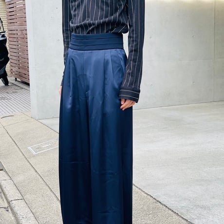 新品 high wide flare pants navy