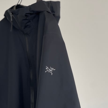 arcteryx goretex sawyer coat black
