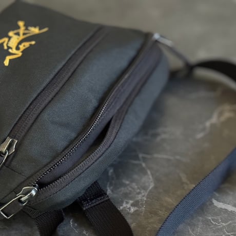 arcteryx shoulder bag
