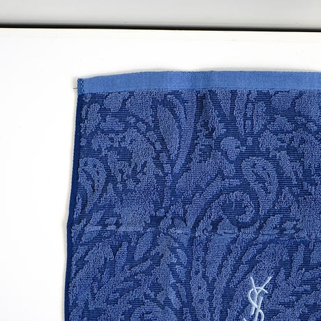 新品 yves saint laurent hand towel