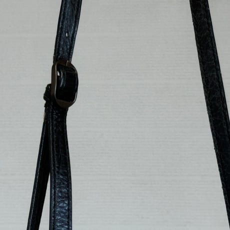 balenciaga leather shoulder bag