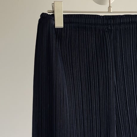 issey miyake pleats pants black