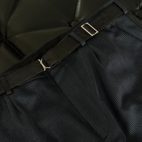 prada side line trousers 50