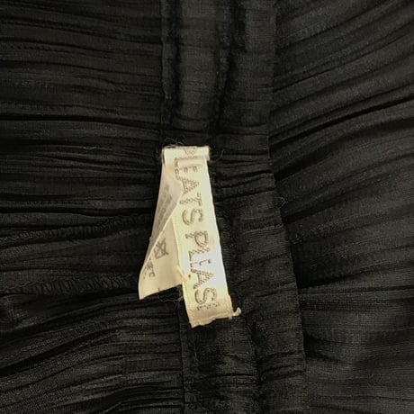 issey miyake pleats pants