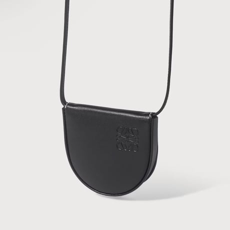 新品 loewe anagram leather shoulder pouch