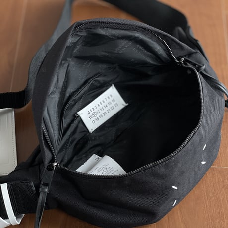 新品 maison margiela body bag