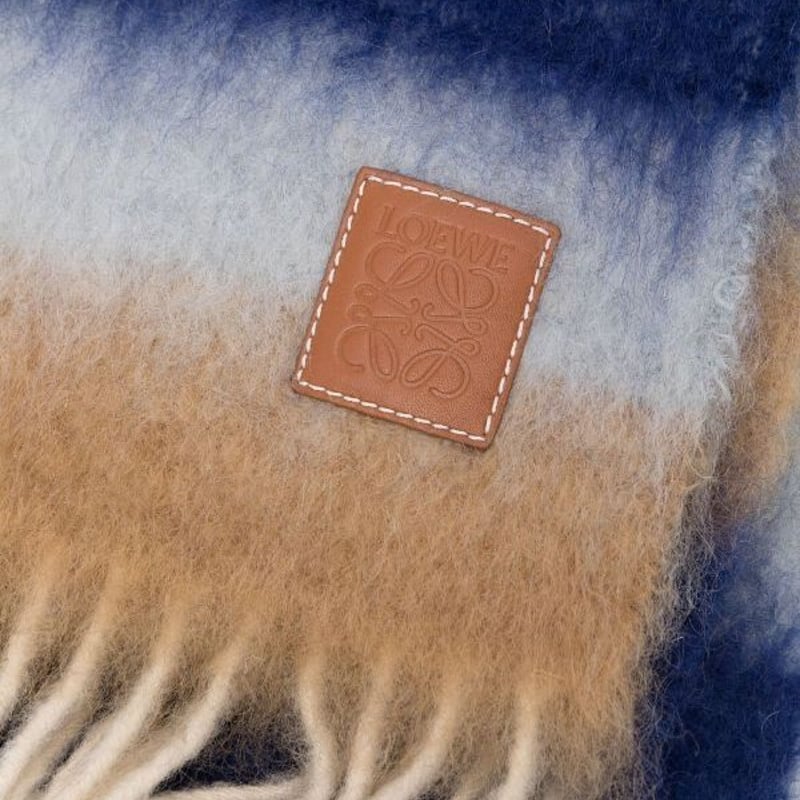 新品 loewe 2022aw moher muffler | requality