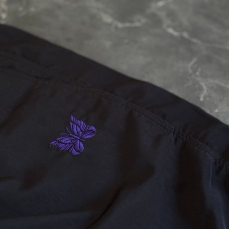 needles shorts S