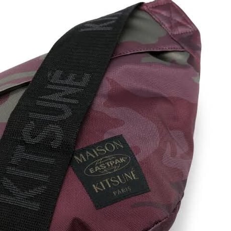 新品 maison kitsune × eastpak body bag