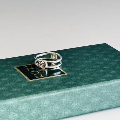 gucci "interlocking G" silver ring