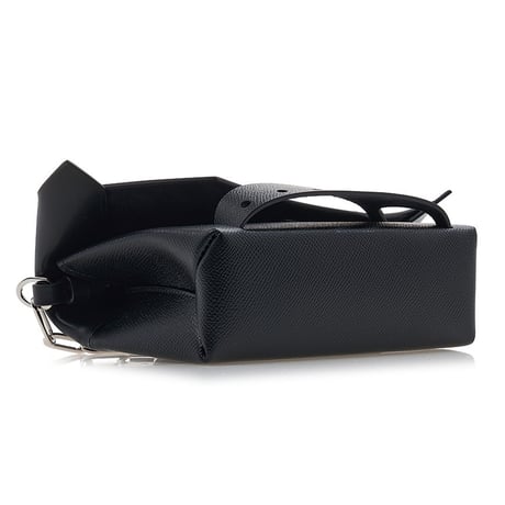 margiela snatched leather shoulder bag black