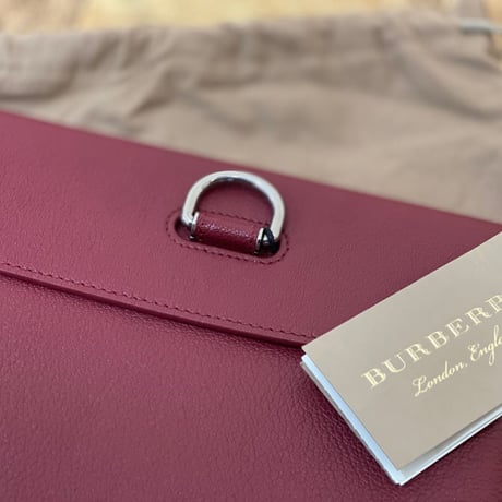 新品 burberry 2021ss leather clutch bag