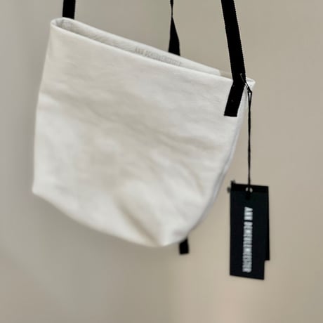 新品 ann demeulemeester 2020ss leather shoulder bag