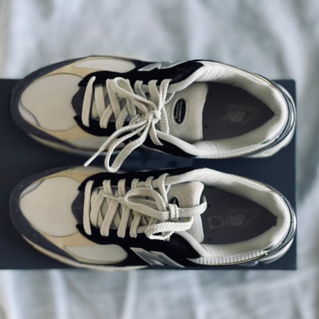 新品 new balance 2002R uk8.5