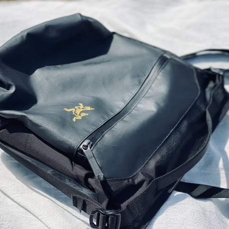 arcteryx shoulder bag