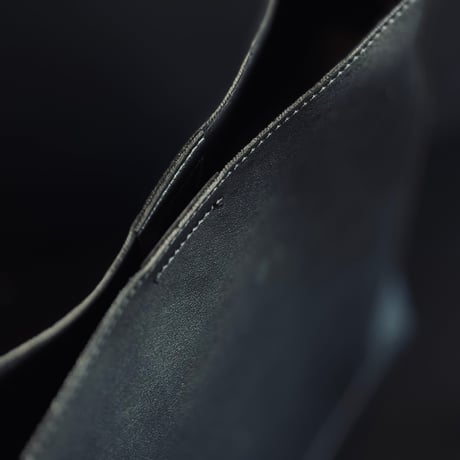 【import factory sample】 leather shoulder bag black