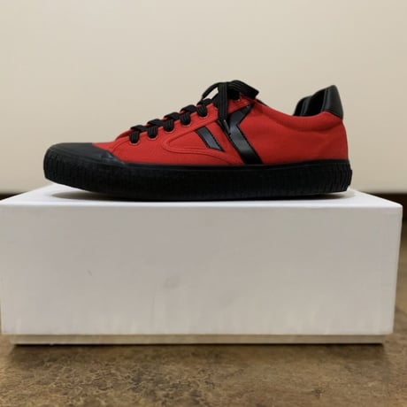新品 celine triomphe sneakers 41