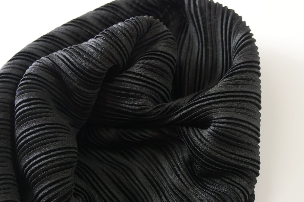 未使用 Issey miyake pleats neck warmer | requality