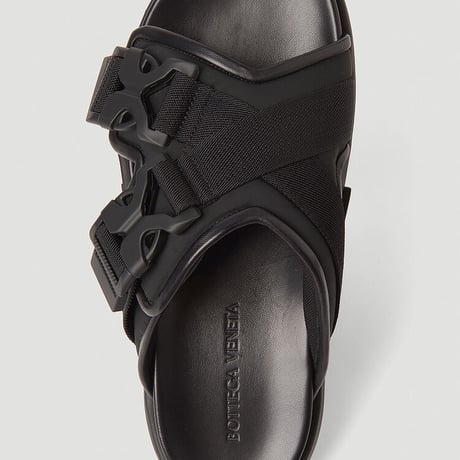 新品 bottega veneta buckle fastening sandals