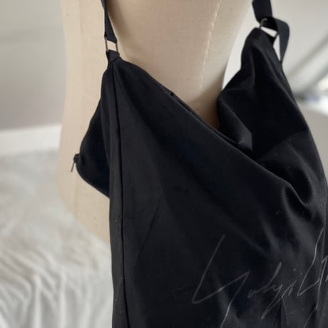 yohji yamamoto shoulder bag