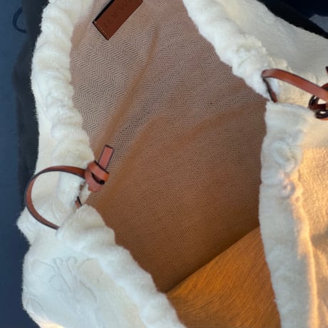 新品 loewe 2023 anagram bag