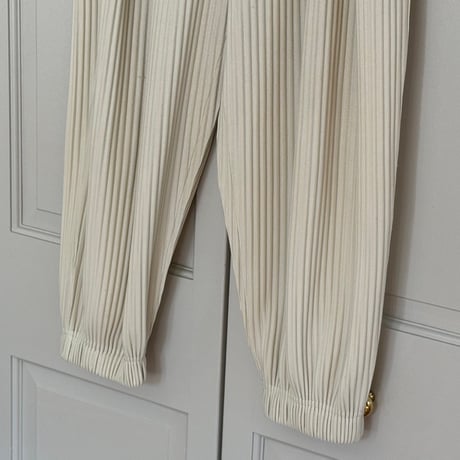 homme plisse issey miyake pleats white pants