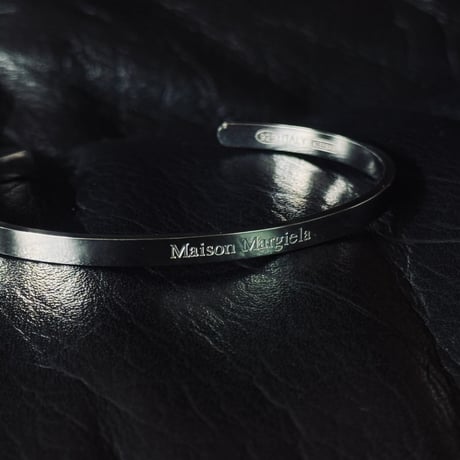 maison margiela sliver logo bracelet